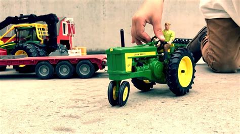 BRUDER Tractors toys 🚜 BRUDER JOHN DEERE unloading farming gear by JACK ...