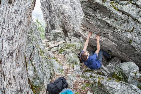 Hiking Castle Crags - littlegrunts.com