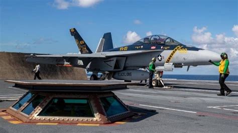 Report: Carrier USS Ford's Electromagnetic Systems Still Need Work