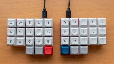 7 Reasons to Switch to a Split Keyboard