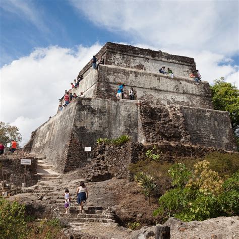 El Tepozteco, Tepoztlán, Mexico - Landmark Review | Condé Nast Traveler