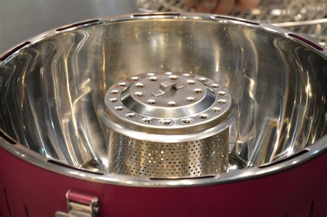 The LotusGrill Is a Nearly Smokeless Charcoal Grill | Digital Trends