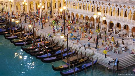 ′Miniatur Wunderland′ to open little Venice | DW Travel | DW | 21.02.2018