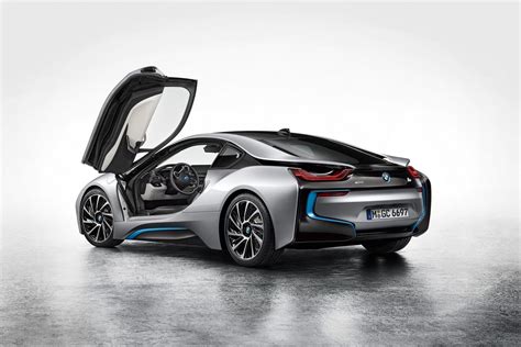 New BMW i8 Hybrid Sports Car Priced from $135,700 in U.S. - AutoTribute