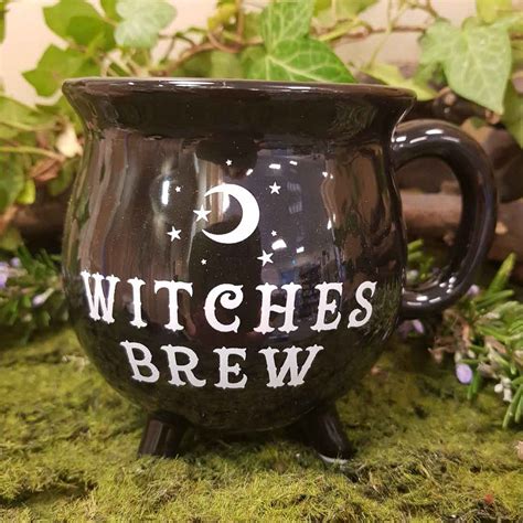 Witches Brew Cauldron Mug (approx. 10 x 10 x 10cm) – Inspire Me Online