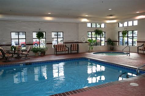 HAMPTON INN & SUITES SPRINGFIELD - Updated 2024 Prices & Hotel Reviews (MO)