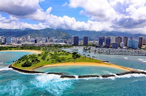 14 Top-Rated Beaches in the Honolulu Area | PlanetWare