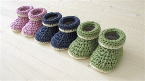 How to crochet cuffed baby booties for beginners - beginners baby shoes