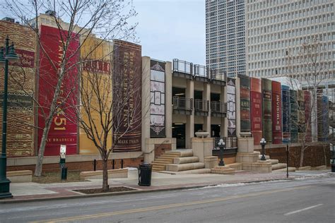 Kansas City Library: The Parking Garage Made of Giant Books!