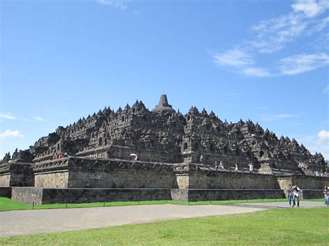 Borobudur - Wikiwand