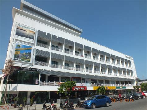 Cenang Plaza Beach Hotel - Langkawi Hotel in Pantai Cenang