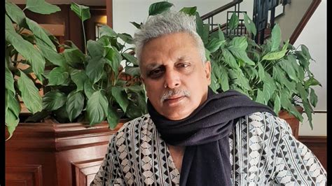 Piyush Mishra calls its ‘unfortunate’ that theatre artistes need ...