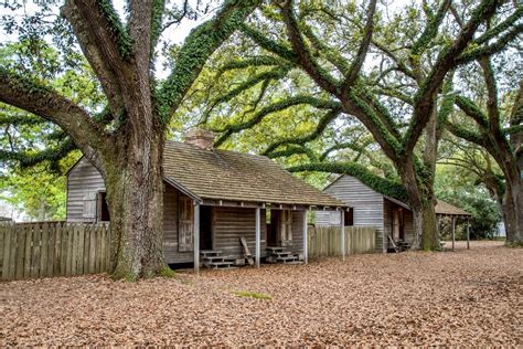 Four Fascinating New Orleans Plantations to Tour - Travel Addicts