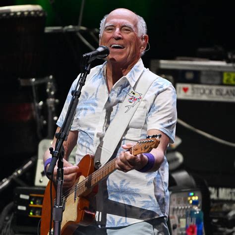 Jimmy Buffett’s songs posthumously enter Spotify charts – myTalk 107.1