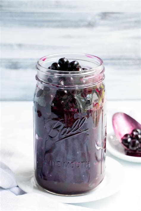 Fresh Blueberry Pie Filling - The Merchant Baker