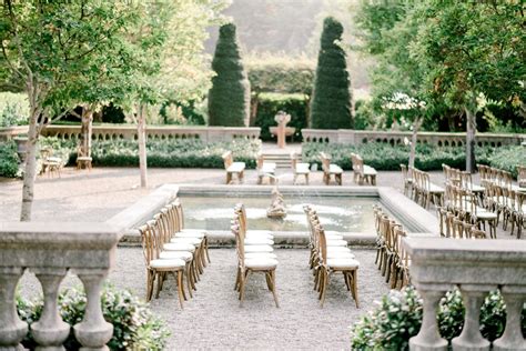 A Romantic Vow Renewal at Beaulieu Garden with a Classic Color Palette ...