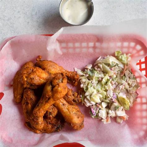 Air Fryer Chicken Wings - Square 1 | Nerd Chefs