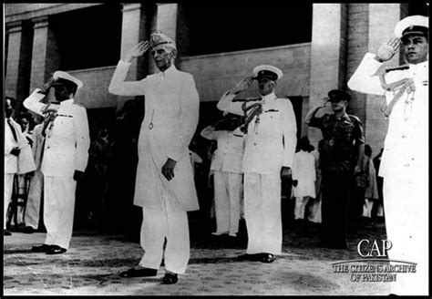 Celebrating Pakistan Independence Day in 1947 in Pictures - Buzzpk