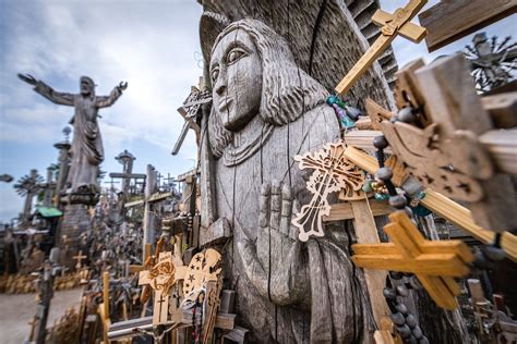 The Hill of Crosses in Lithuania Is an Eerie Pilgrimage Site