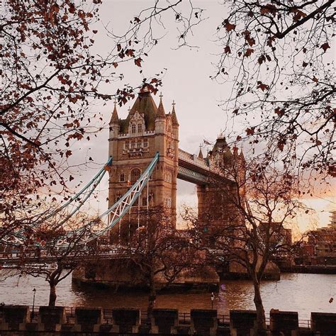 Pin by Angharad Aspden on Autumn Vibes | Travel aesthetic, London ...