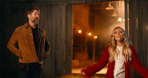 Anne Wilson And Josh Turner Sing Original Christmas Song 'The Manger'