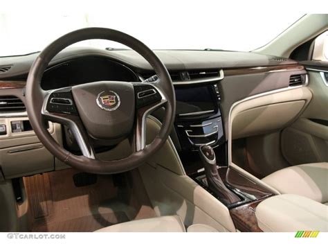 2014 Cadillac XTS Luxury FWD Dashboard Photos | GTCarLot.com