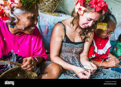 Niue people hi-res stock photography and images - Alamy