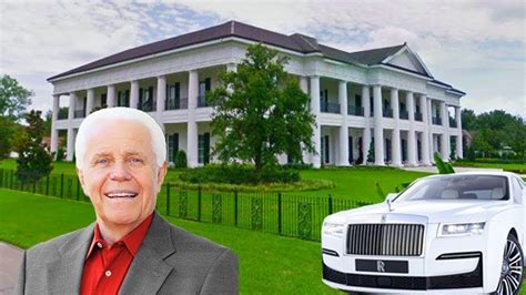 How Pastor Jesse Duplantis Spends Church Money - YouTube