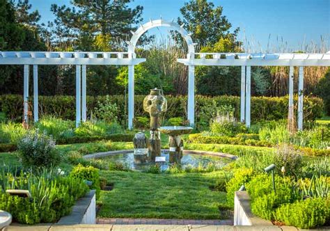 The Gardens of Fearrington Village | Triangle Gardener Magazine