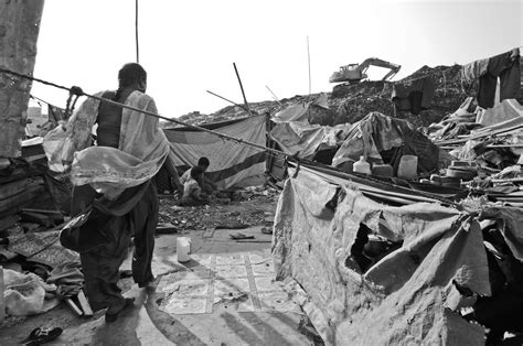 As cops retreat from Campa Cola, photos of Mumbai slums that weren't extended the same courtesy