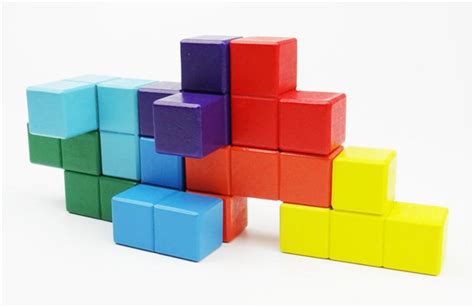 Multi-Color Wooden 3D Tetris Cubes – Momentures