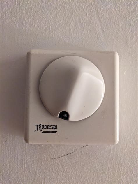 Replacement 2 wire thermostats : r/HomeImprovement