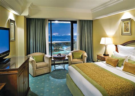 Deals to Le Royal Meridien Resort from £70pppn, Dubai (UAE) netflights.com