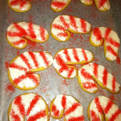 Butter Icing for Sugar Cookies Recipe | Allrecipes