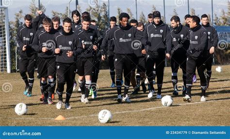 Coaching the Football Team of PAOK Editorial Stock Image - Image of round, paok: 23434779