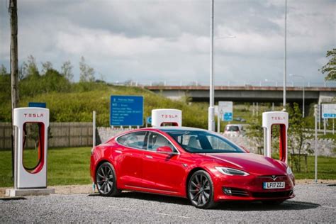 Tesla Model S P100D | Reviews | Complete Car