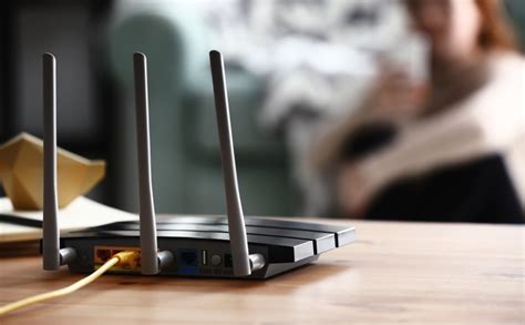 How To Know Whether a Router Is Dual-Band? - Tech With Tech