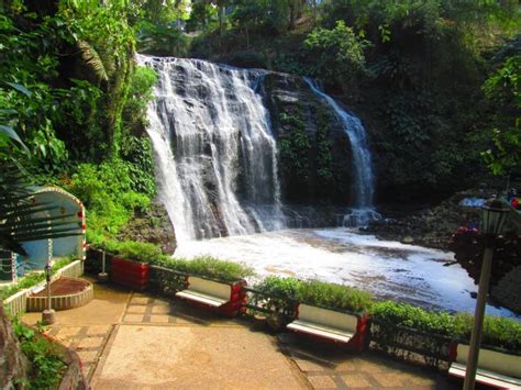 Hinulugang Taktak Falls - Antipolo