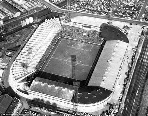 Old Trafford picture special: How Manchester United's iconic stadium has evolved over 106 years ...