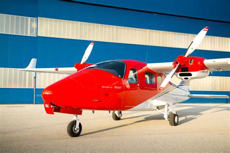 Tecnam delivers 200th P2006T Twin to Polish flight school - Pilot ...