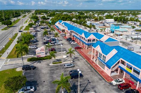 Aerial Photo Pink Plaza Key Largo Florida USA Editorial Stock Image ...