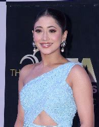 File:Shivangi Joshi at the Red Carpet of the 22nd ITA Awards in Mumbai ...