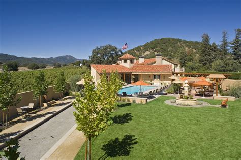 5 Best Napa Valley Hotels & Wine Tours (Packages) | Kazzit US Wineries ...