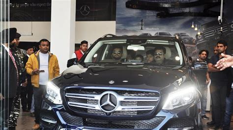 Chennai Super Kings cricketers & their cars: From MS Dhoni & Harbhajan ...