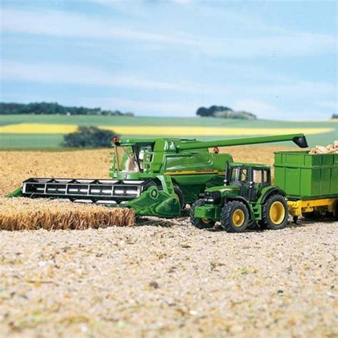 Siku Mini John Deere Combine Harvester 1876 — Farm Toys Online