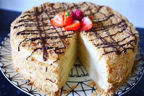 Traditional Russian Napoleon Cake Recipe | Bryont Blog