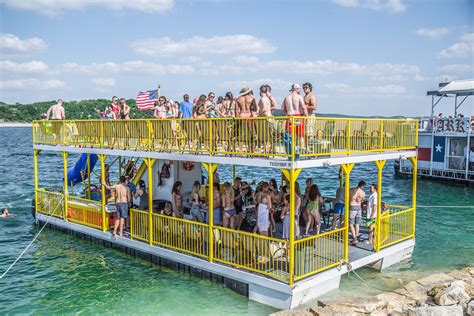 The Best Lake Travis Party Barges