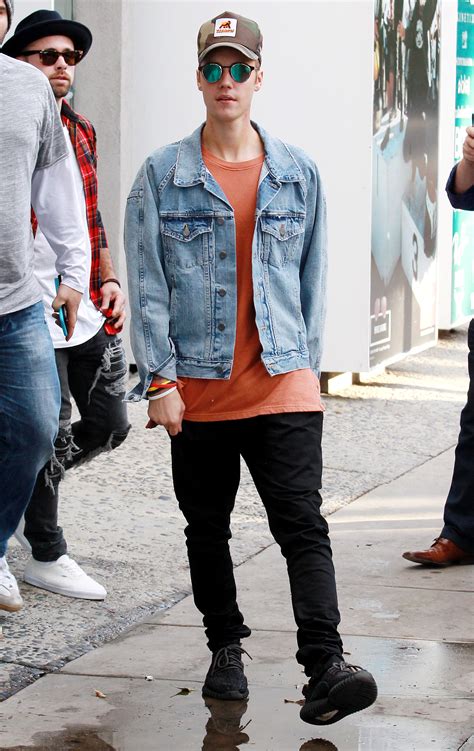 Justin Bieber's L.A. Street Style | Vogue