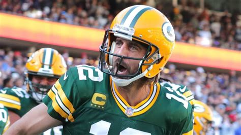 NFL survey ranks Aaron Rodgers as top QB entering 2022 season | Yardbarker