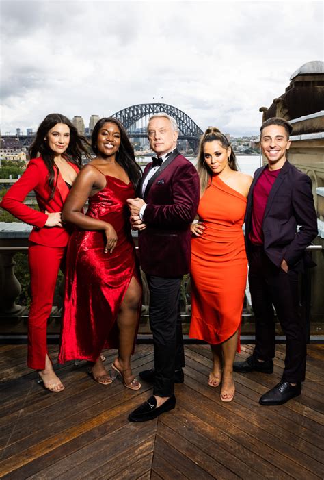 Photos: Meet the Cast of MOULIN ROUGE! THE MUSICAL In Sydney!